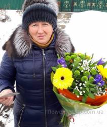 Bright mix of colors Delivery of prefabricated bouquet in Sumy