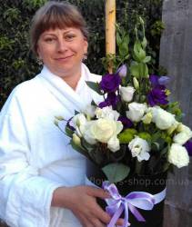 Hat box with eustomams for Birthday A box of flowers was delivered to Kiev