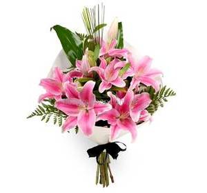 Букет з рожевих лілей "Романтика"