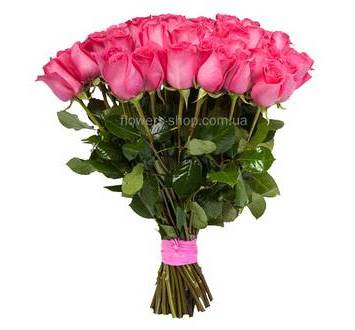 Букет из розовых роз импортного производства