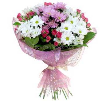 Хризантемы бакарди, веточные розы, декоративная упаковка