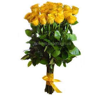 Высокие импортные розы желтого цвета