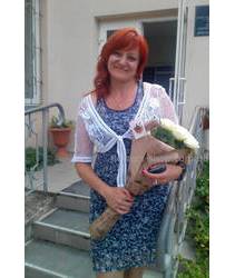 Send flowers to Chernihiv Avalanche Roses delivered to Chernigov