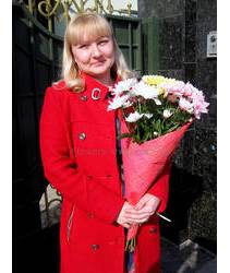 Bouquet of chrysanthemums delivered in Lutsk