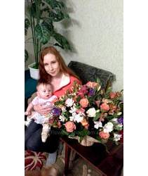 Delivery of a basket of flowers in Berdichev