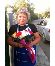 Send bouquet for his beloved mom in Chop