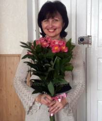 Bouquet in pink of roses Send flowers to Uman