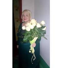 Доставка букет білих троянд у Борисполі
