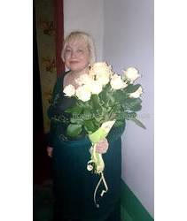 Send a bouquet of white roses in Borispol