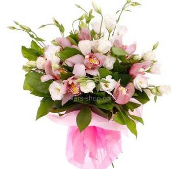Букет из розовых орхидей и эустом, в упаковке органза