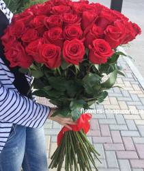Bouquet of red Dutch roses Bouquet of roses Freedom with delivery to Cherkasy