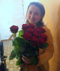 Send flowers to Ivano-Frankivsk A bouquet of red roses was delivered in Frankivsk