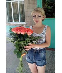 Delivery bouquet of roses to a girl from Primorsk Roses Wow delivered in Primorsk