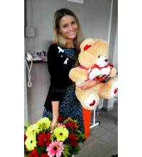 Цветы и игрушка для девушки в Кировограде