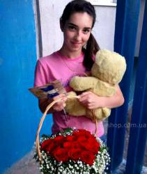 Heart of roses and stuffed toys courier delivery Delivery of a basket of roses in Chernigov